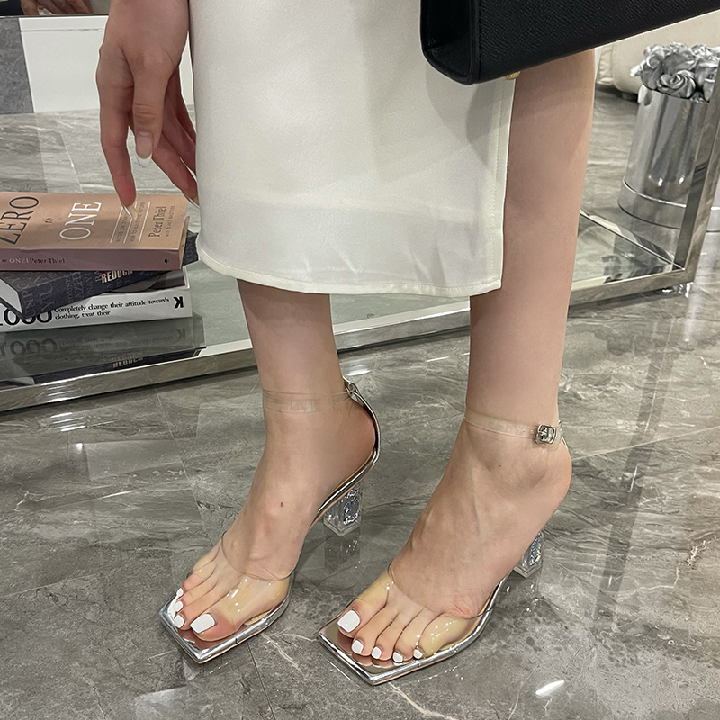 Women's Transparent Strappy Sandals Summer 2023 New Style Fashion Mid Heel Chunky Heel Crystal High Heels - Image 4