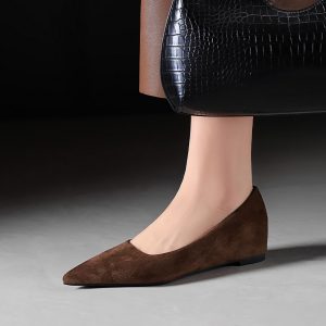 French Style Pointed Toe Suede Flat Shoes with Hidden Heel for Women - Casual Commuter Loafers